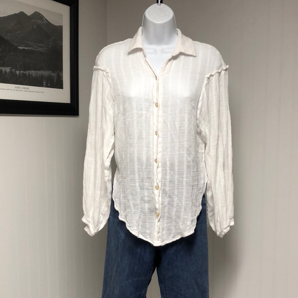 Women’s Free People Ruffle White Casual Button Down Shirt Size S